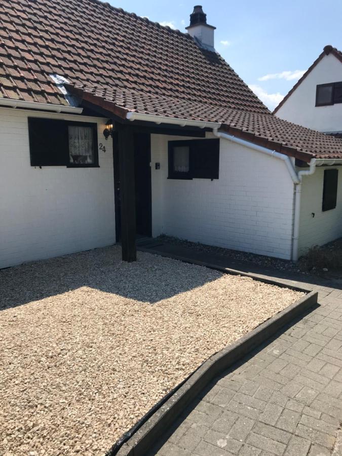 Hotel Zeepark Zeewind Bredene Exterior foto